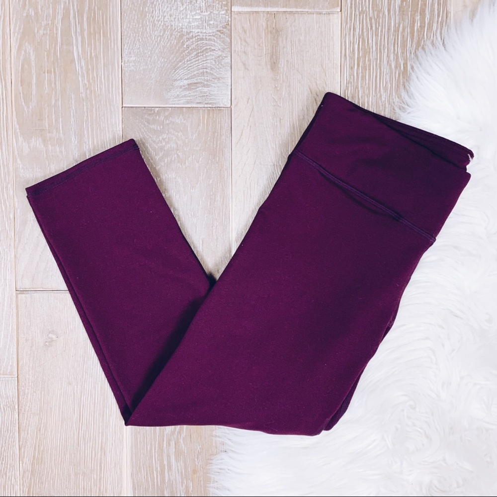 Fabletics Burgundy Cropped Leggings